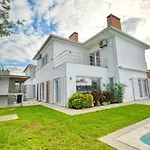 Portucale ! Aroeira 4 Bdr Pool & Golf Retreat Vakantiehuis *