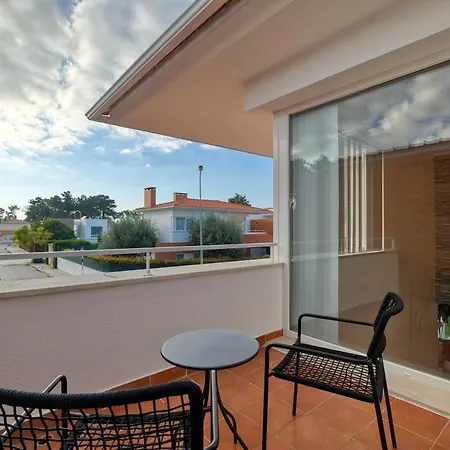 Portucale ! Aroeira 4 Bdr Pool & Golf Retreat Aroeira (Setubal)